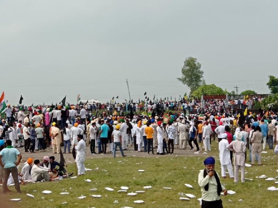 भारतको लखिमपुरमा हिंसात्मक झडपमा ४ किसानसहित ८ जनाको मृत्यु, प्रियंका गान्धी पक्राउ